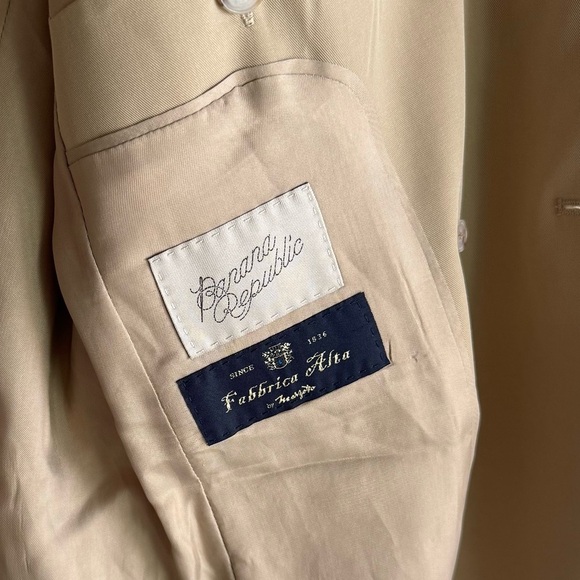 NWOT Banana Republic Wool Vasto Relaxed Italian Wool Tan Blazer Jacket Size 2 - Picture 4 of 8